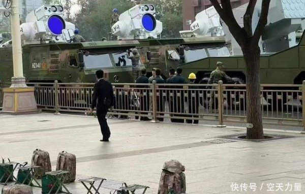笑赢配资 困住美军的难题，在九三阅兵有了答案，今后海战规则，由中国制定