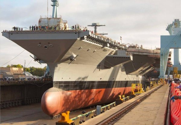 容新策略 反对中国建造核动力航母？不打仗优点很多，可一打仗就全是缺点？